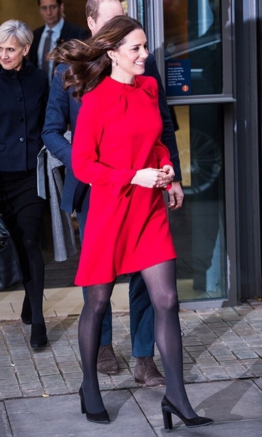 Free porn pics of Duchess of Cambridge - Pregnant in Opaque Pantyhose 7 of 7 pics