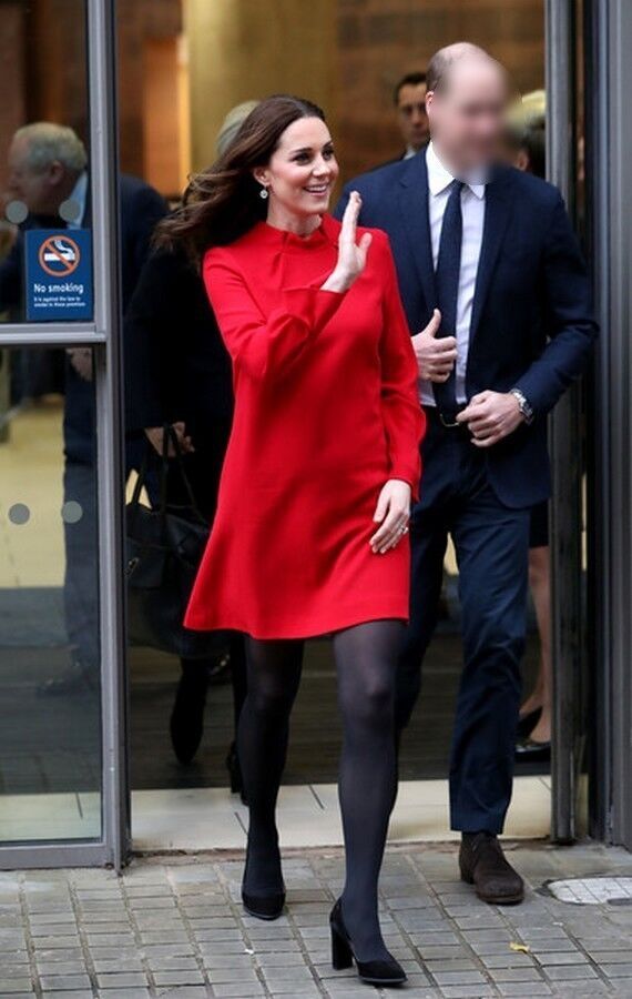 Free porn pics of Duchess of Cambridge - Pregnant in Opaque Pantyhose 3 of 7 pics