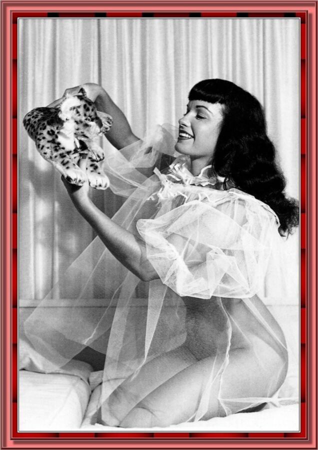 Free porn pics of Bettie Page X 10 of 20 pics