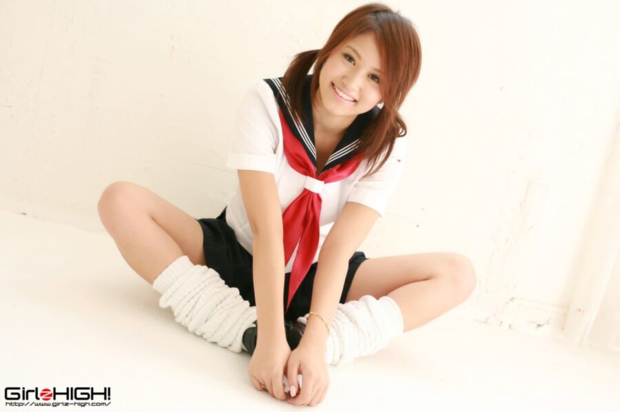 Free porn pics of girlz-high Hasumi Mizuki - uniform and bikinis 7 of 140 pics