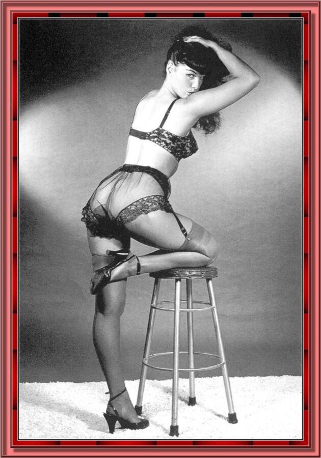 Free porn pics of Bettie Page X 17 of 20 pics