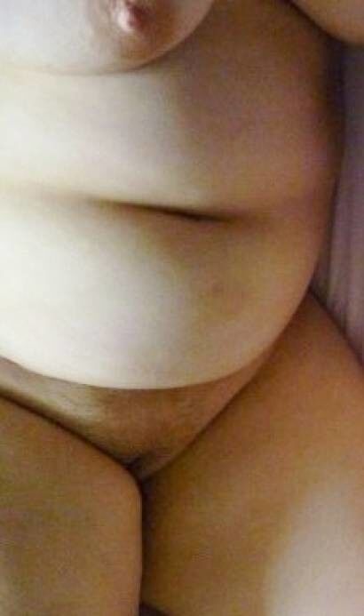 Free porn pics of Fat ugly slut Toni exposed 5 of 12 pics