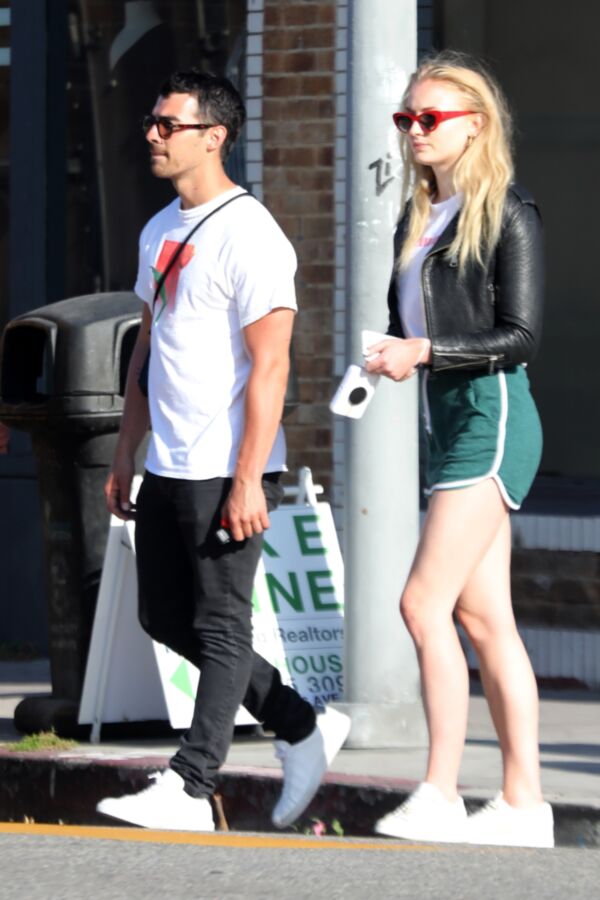 Free porn pics of Sophie Turner Ass - Casual 18 of 44 pics