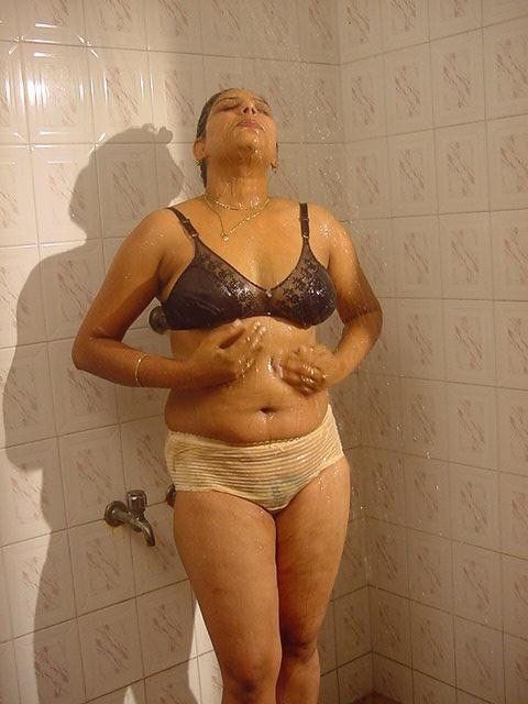 Free porn pics of Mallu Sindhu Aunty Bathing Series 5 of 54 pics