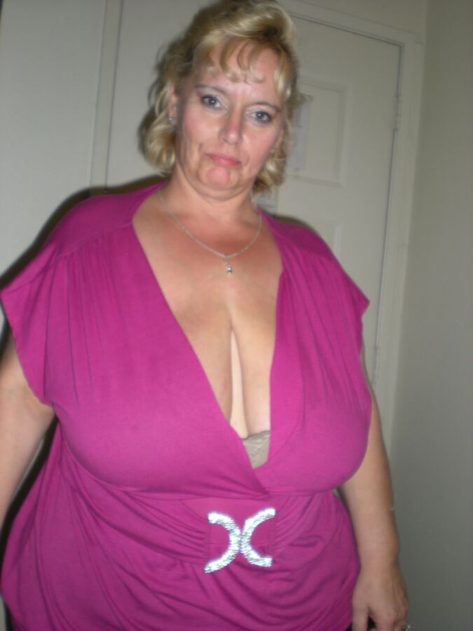 Free porn pics of Lovely bbw granny with amazing boobs 2 of 21 pics