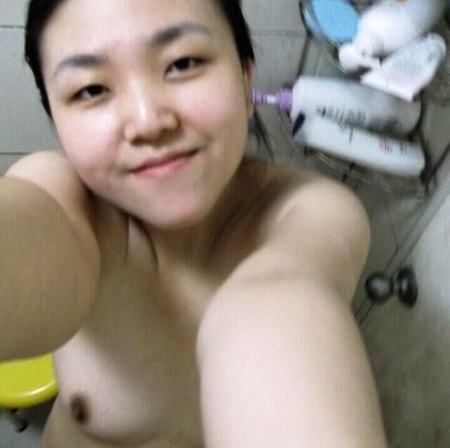 Free porn pics of Chinese wife 11 of 24 pics