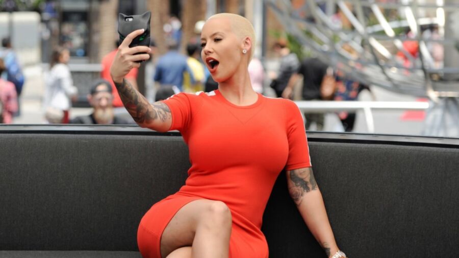 Free porn pics of Amber Rose: Thick Fuck Machine 5 of 17 pics