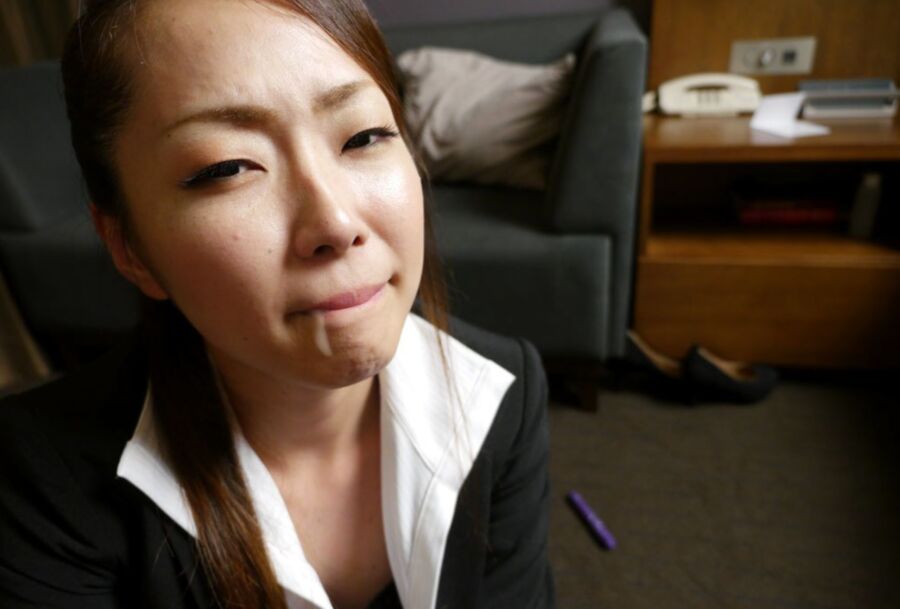 Free porn pics of Mizuki Tsujimoto Office Lady 18 of 21 pics