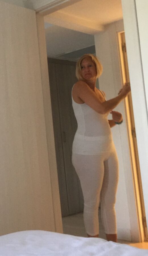 Free porn pics of My Susi with white leggins!!! 11 of 18 pics