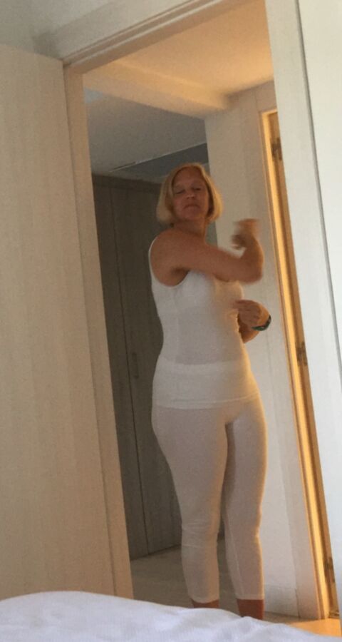 Free porn pics of My Susi with white leggins!!! 6 of 18 pics