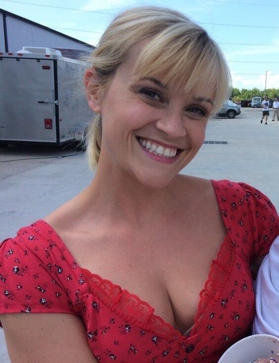 Free porn pics of Reese Witherspoon  13 of 13 pics