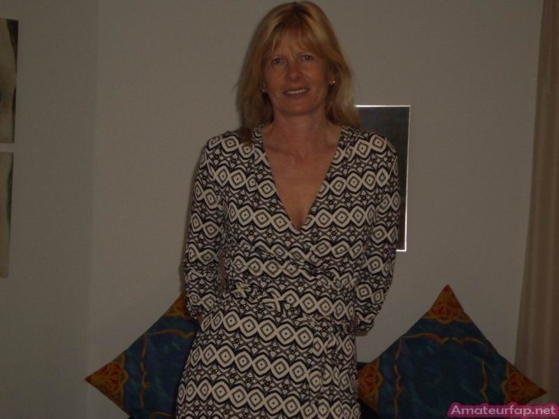 Free porn pics of Hot GILF Mary Is Horny And Waiting 5 of 37 pics
