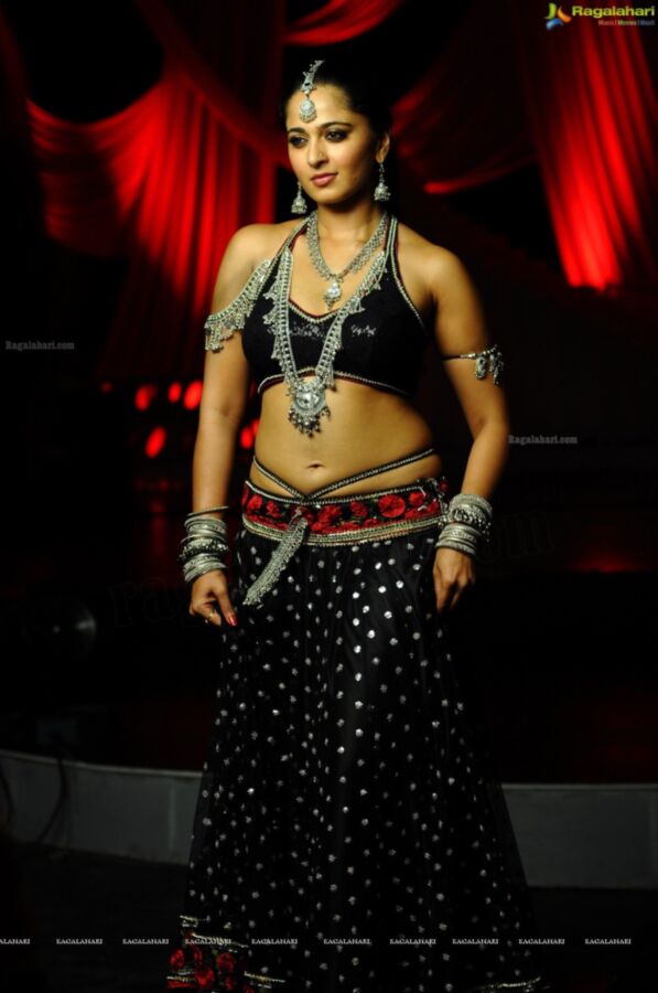 Free porn pics of Anushka Shetty - Hot Sensual Dance Poses of Sexy Indian Actress 4 of 124 pics