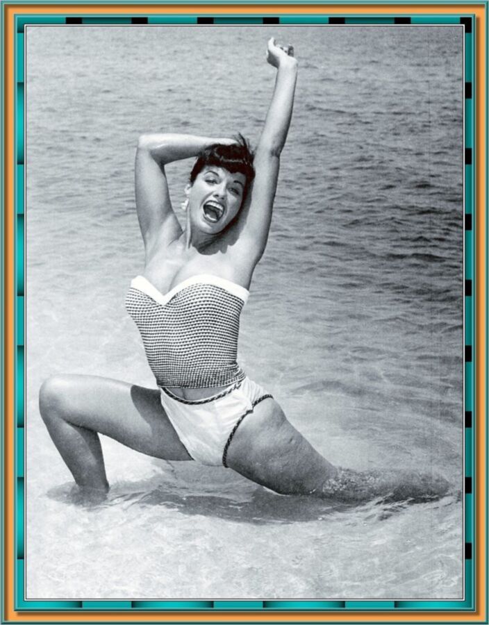 Free porn pics of Bettie Page XI 4 of 20 pics