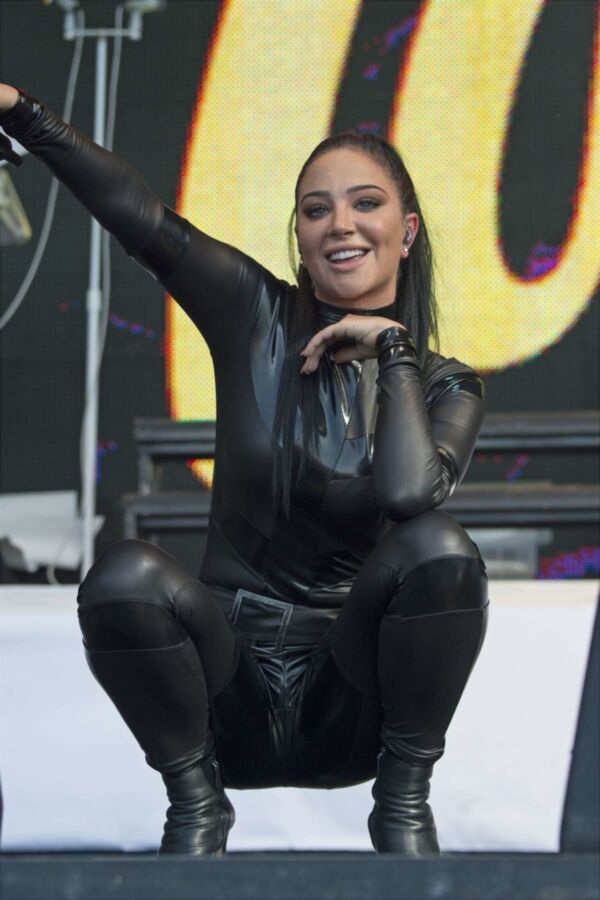 Free porn pics of Tulisa Contostavlos on stage 4 of 13 pics