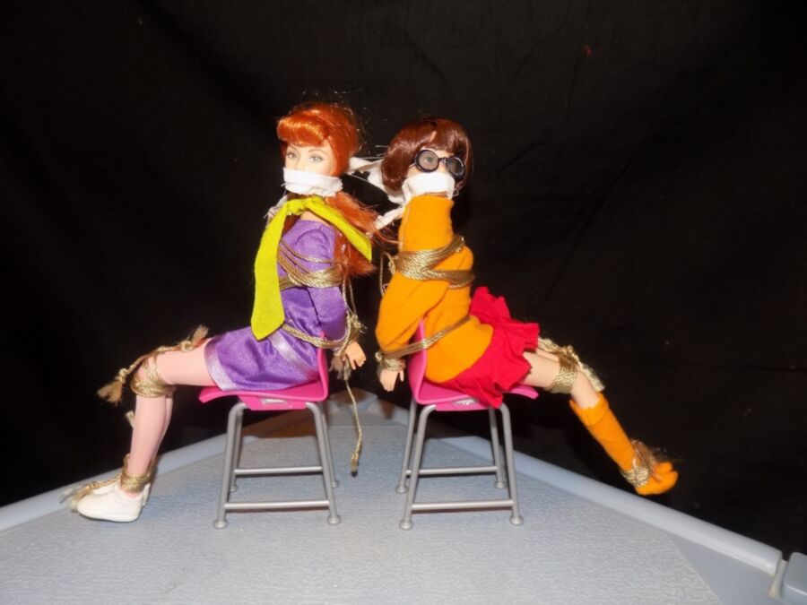 Free porn pics of Daphne and Velma Kidnapped and in Peril 10 of 25 pics