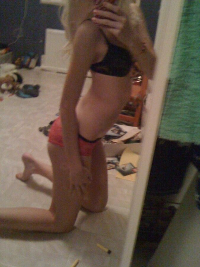 Free porn pics of ....blond teen cindy selfies..... 7 of 117 pics