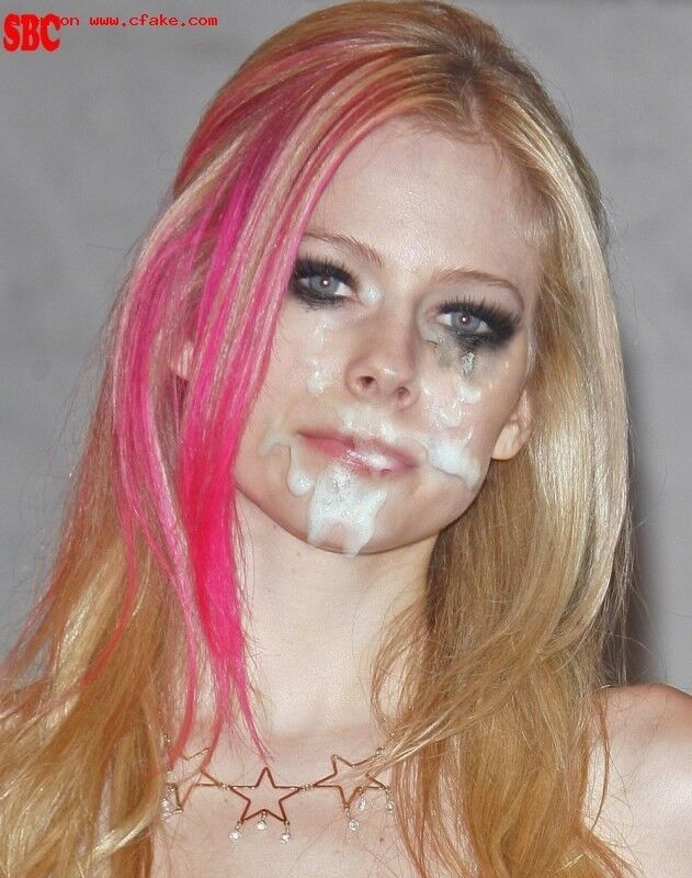 Free porn pics of Avril Lavigne fakes 10 of 19 pics