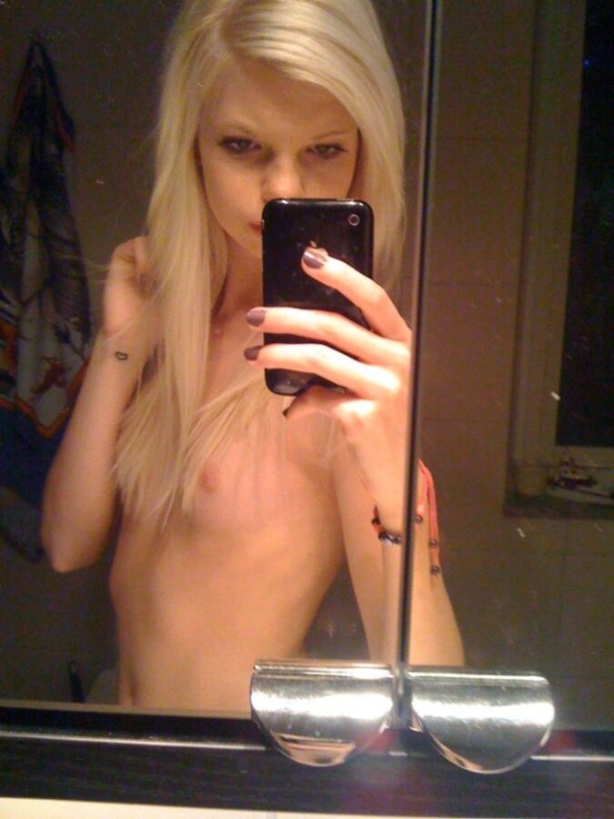 Free porn pics of ....blond teen cindy selfies..... 21 of 117 pics