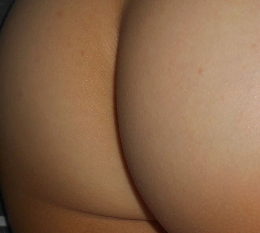 Free porn pics of Ass...... 4 of 4 pics