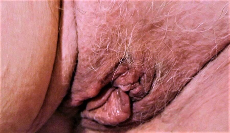 Free porn pics of Old amateurs 3 of 128 pics