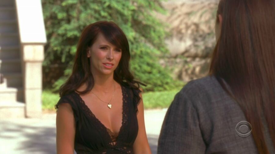 Free porn pics of Jennifer Love Hewitt Screencaps 4 of 72 pics