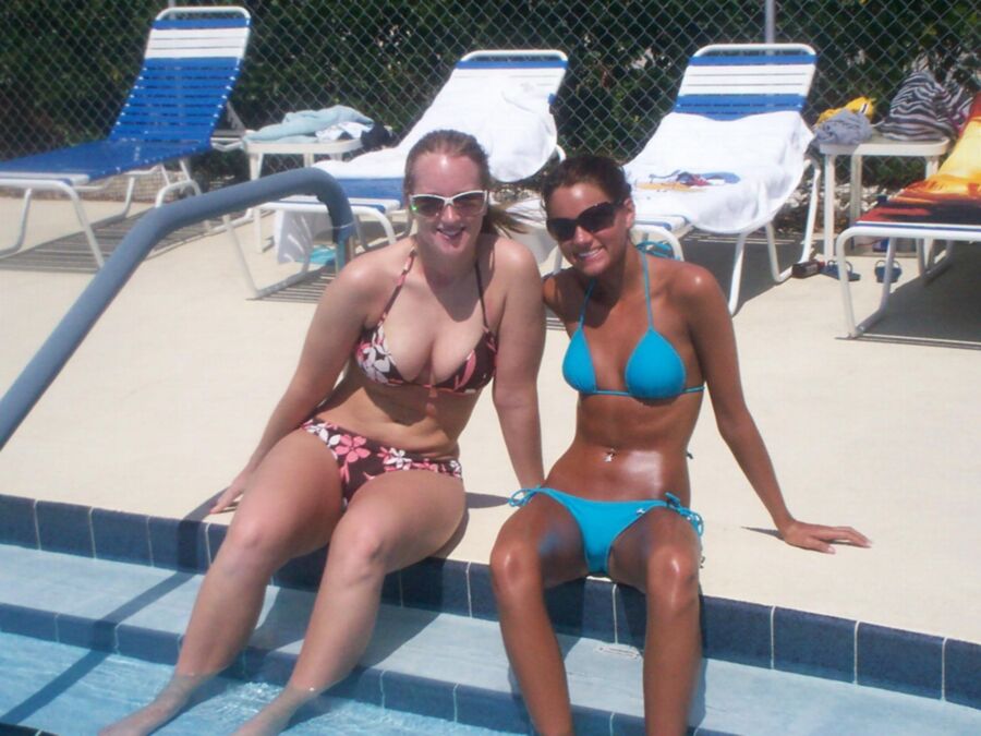 Free porn pics of College Girls Spring Break Vacation Pics  3 of 10 pics