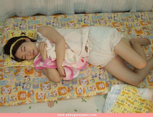 Free porn pics of diaper girls japan- rika 14 of 999 pics