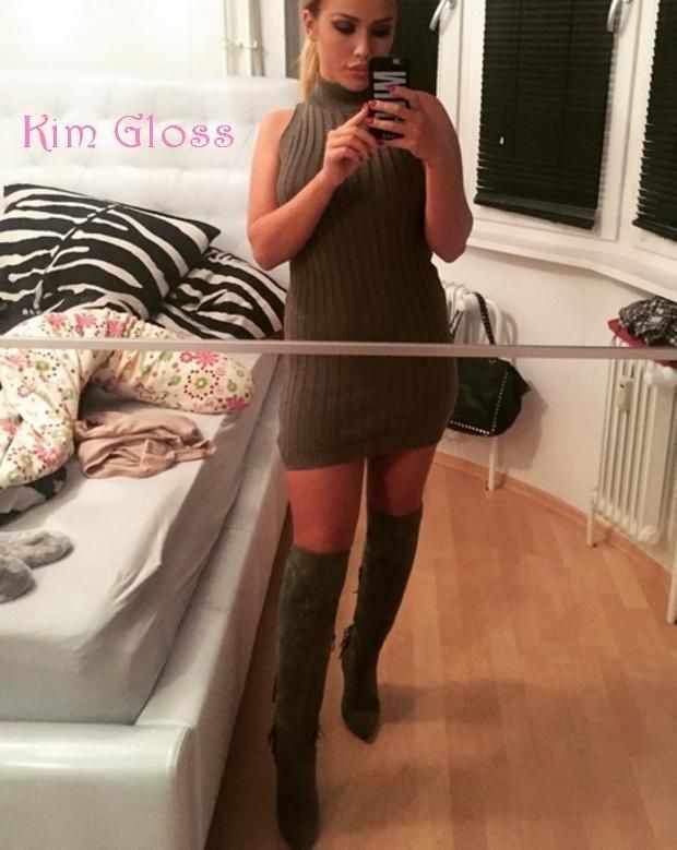 Free porn pics of Kim Gloss - zeigefreudiger C-Promi 7 of 10 pics