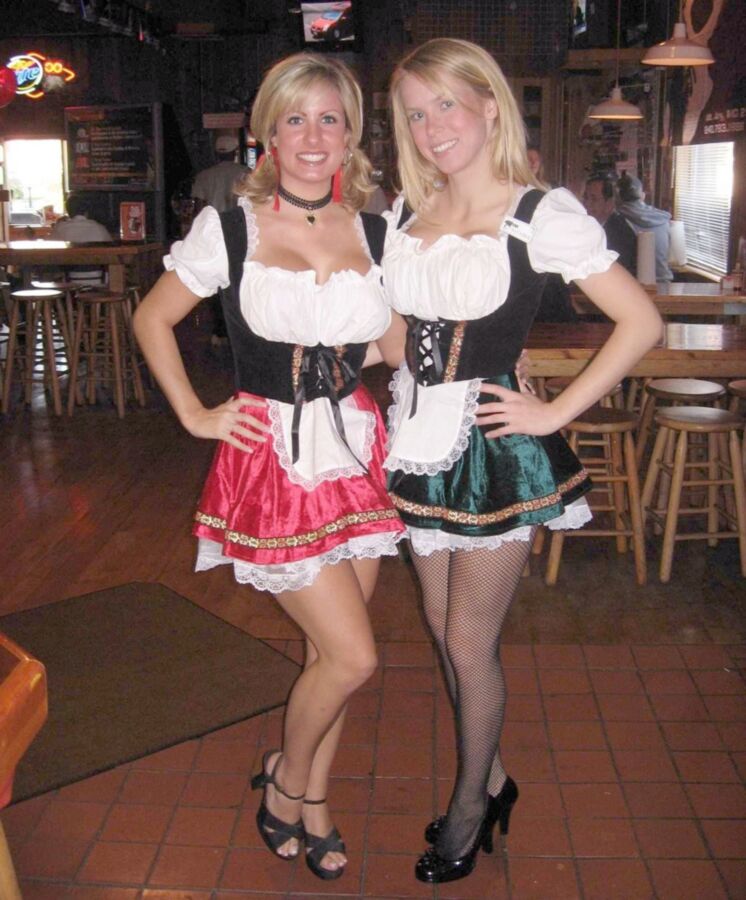 Free porn pics of Fesche Madln im Dirndl zum Hundertfünfzehnt`n 21 of 100 pics