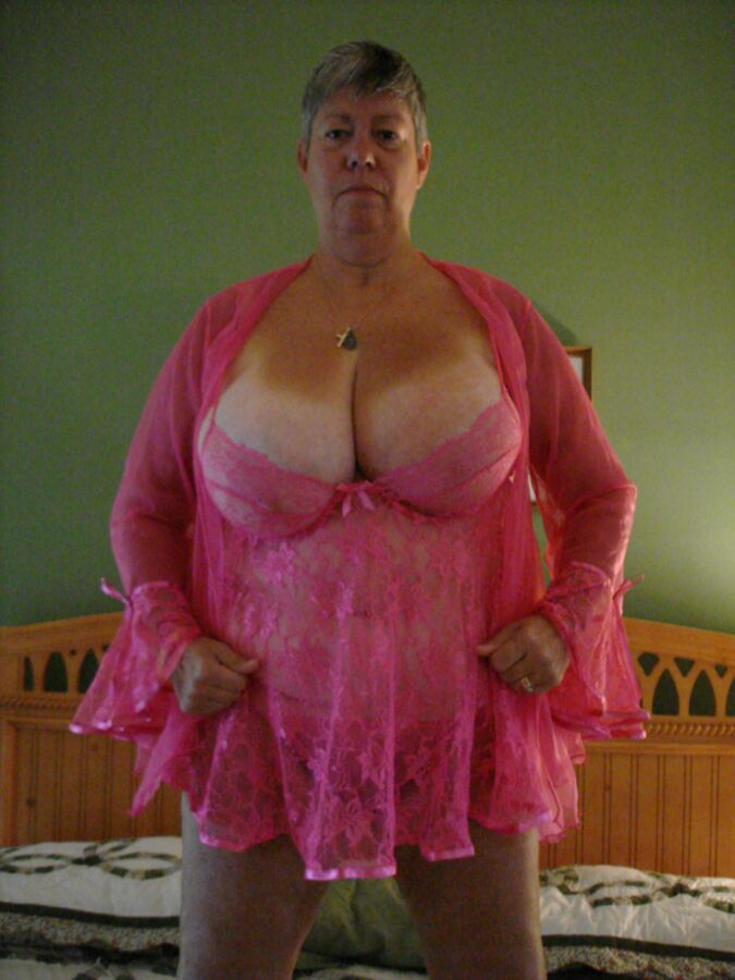 Free porn pics of Amazing big boob granny 2 of 25 pics