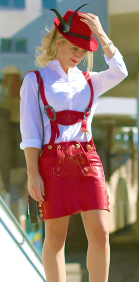 Free porn pics of Fesche Madln im Dirndl zum Hundertfünfzehnt`n 15 of 100 pics