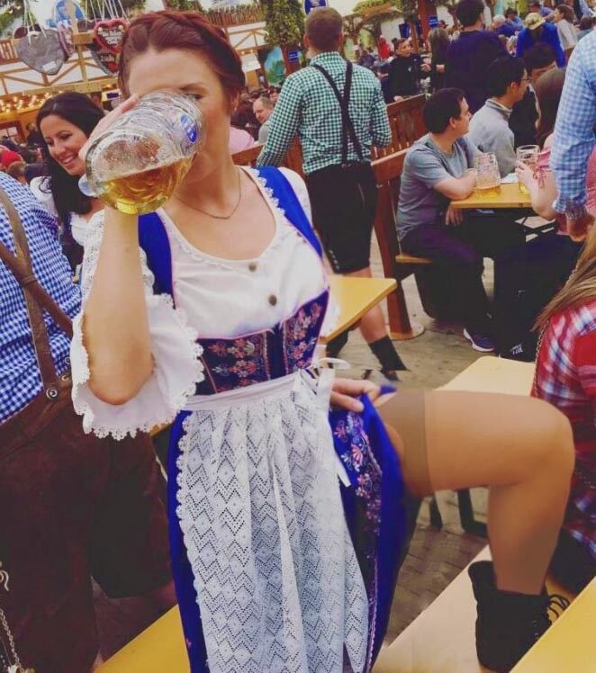 Free porn pics of Fesche Madln im Dirndl zum Hundertsechszehnt`n 6 of 100 pics