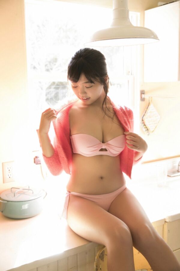 Free porn pics of Japanese bikini babe Yuno Ohara 11 of 76 pics