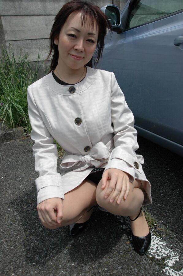 Free porn pics of Japanese MILF - Natsumi Ogami 16 of 510 pics
