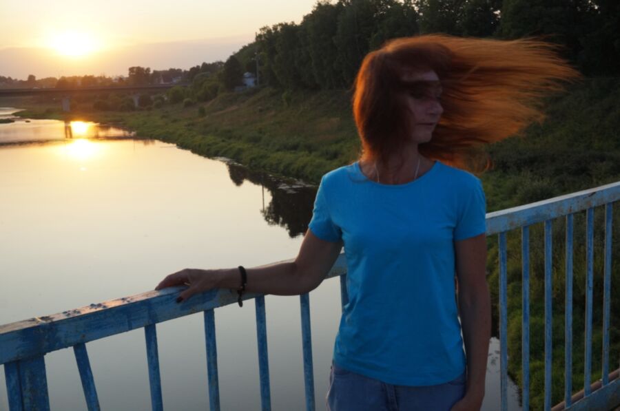 Free porn pics of Flamehair in evening on the bridge 4 of 12 pics