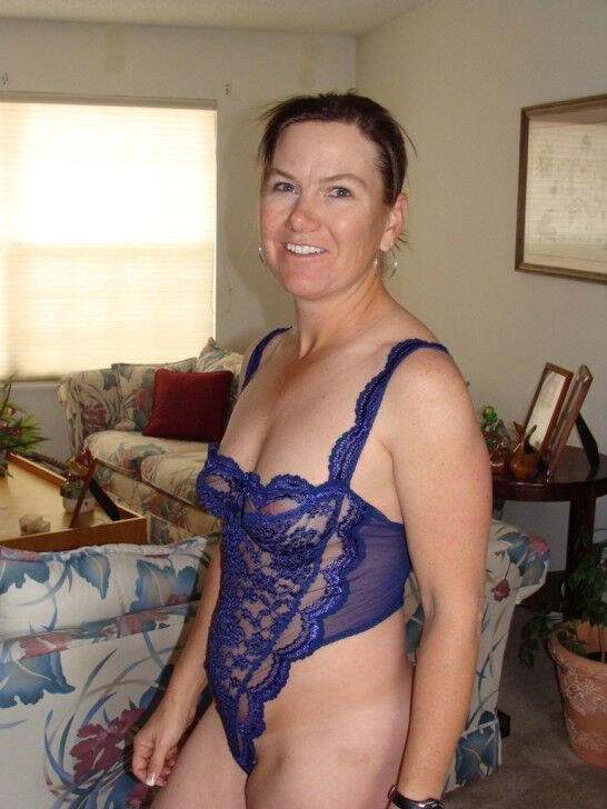 Free porn pics of WIfe posing around house in Underwear  14 of 25 pics