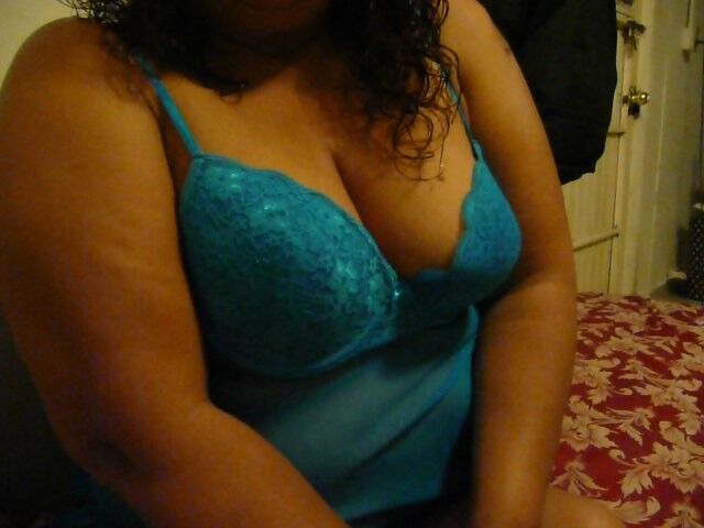 Free porn pics of mexican granny in teal 7 of 48 pics