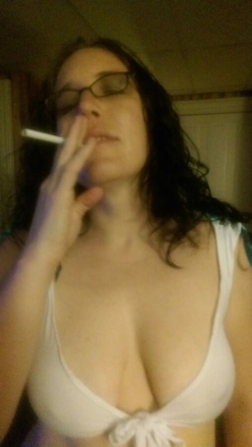 Free porn pics of Smoking Amateur Schoolgirl Milf 2 of 23 pics