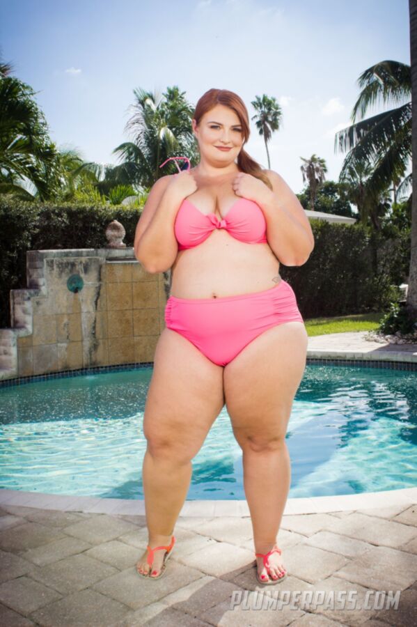 Free porn pics of Tiffany Star - stunning pink bikini poolside showing 9 of 136 pics