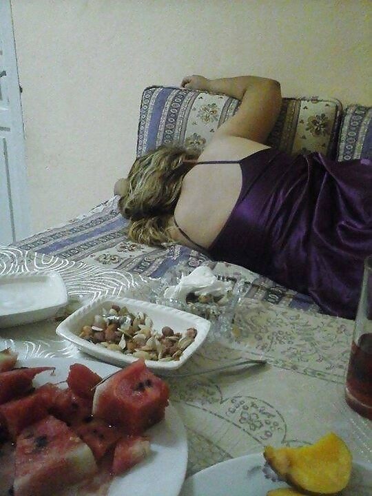 Free porn pics of REAL ARAB AMATEUR - صور حقيقية لمحارم عرب وه 2 of 10 pics
