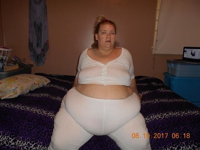 Free porn pics of Think U Know SSBBW Fat Girls...Ask Sammie, SHE KNOWS MORE! 11 of 14 pics
