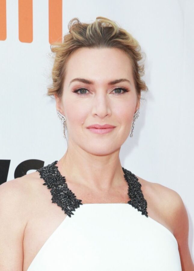 Free porn pics of Kate Winslet - Hot, Sexy Pics of the Sexiest English Celeb Ever 18 of 32 pics