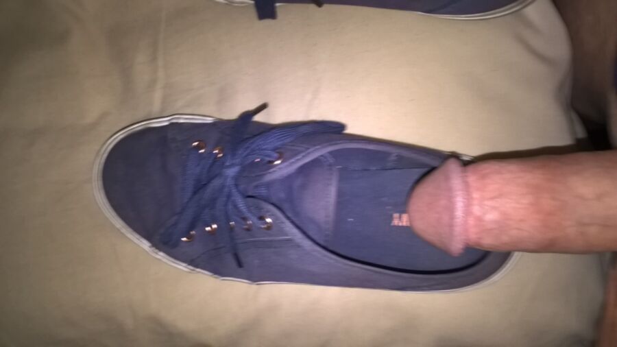 Free porn pics of Stinky canvas shoe / cumshot 4 of 9 pics