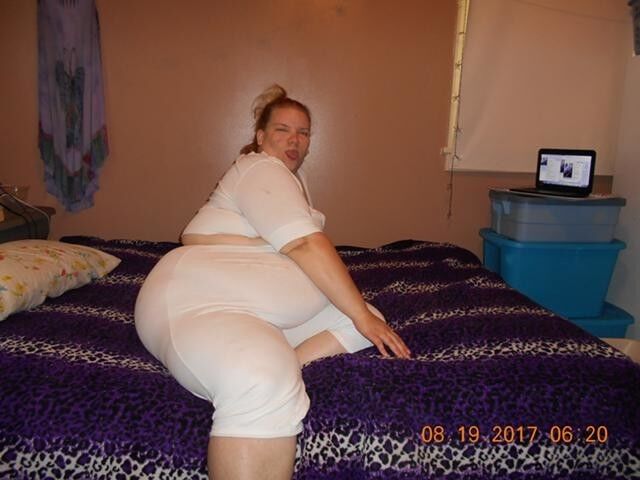 Free porn pics of Think U Know SSBBW Fat Girls...Ask Sammie, SHE KNOWS MORE! 10 of 14 pics