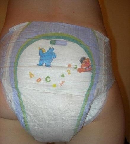 Free porn pics of A girl who enjoys using her diapers 13 of 41 pics