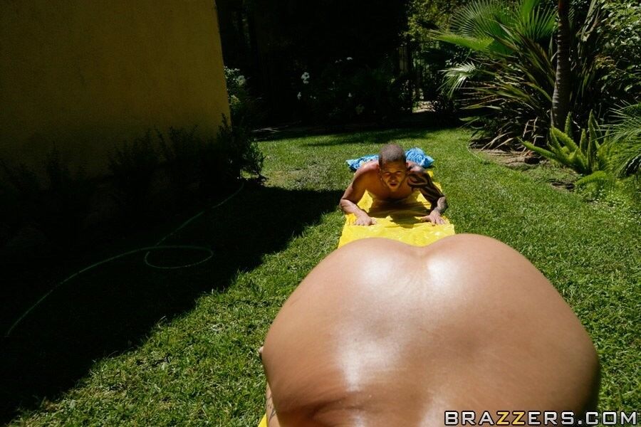Free porn pics of Carmella Bing - Big Butt Dive 16 of 762 pics