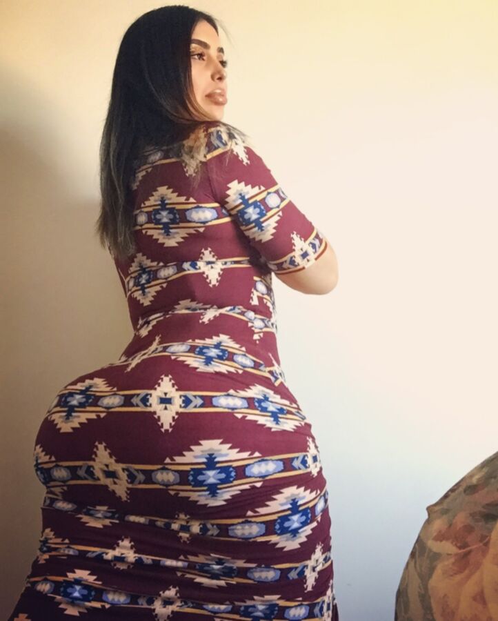 Free porn pics of native american with huge ass (non-nude) 2 of 20 pics