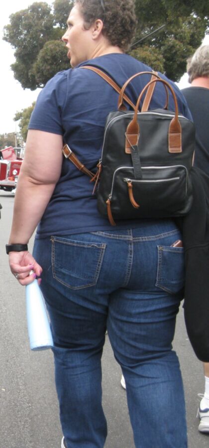 Free porn pics of Candid Big Asses 16 of 24 pics