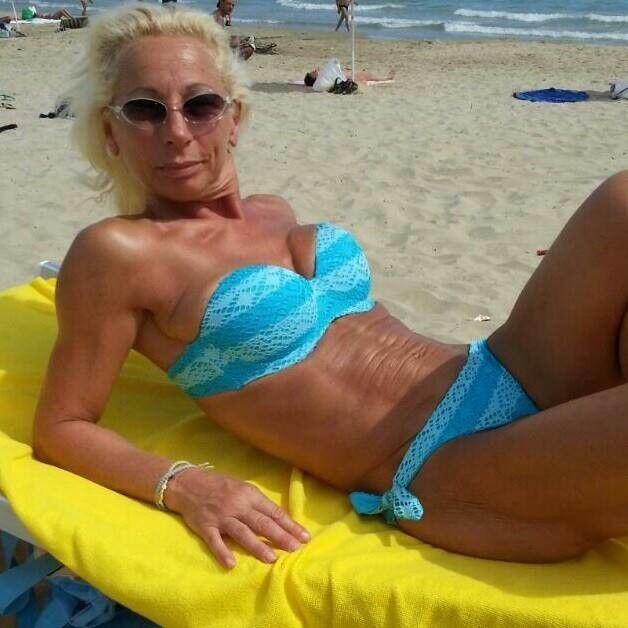 Free porn pics of Mature Sea and Shore 19 of 44 pics